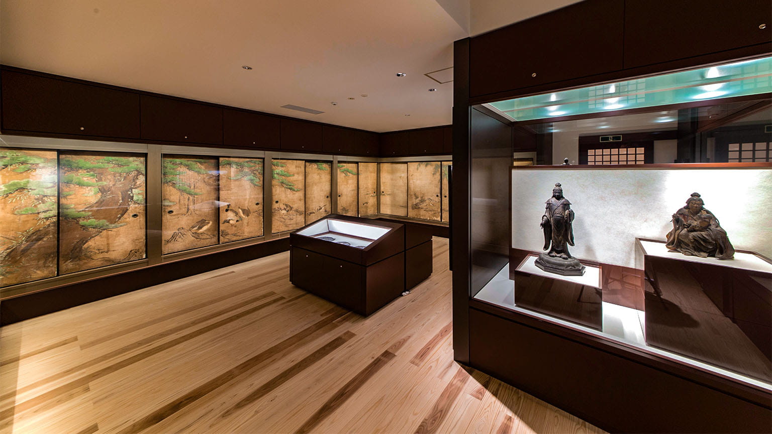 三井寺文化財収蔵庫